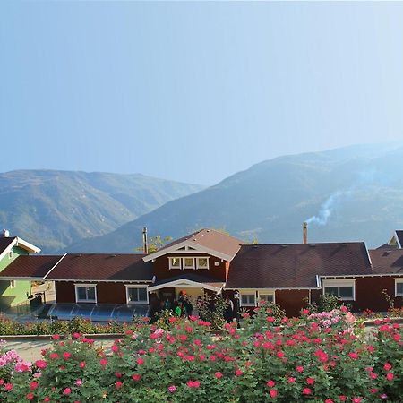 ホテル Ktima Noosfera Wellness & Retreat Center Karya エクステリア 写真