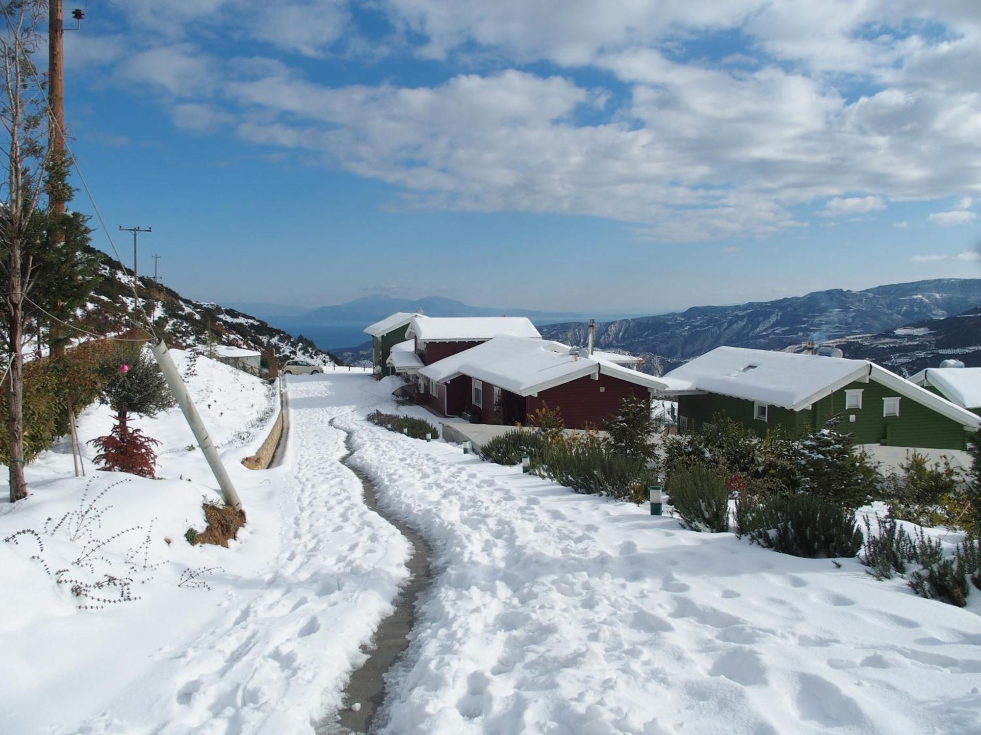 ホテル Ktima Noosfera Wellness & Retreat Center Karya エクステリア 写真